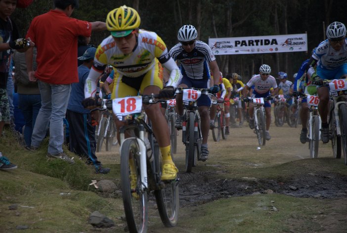Ciclismo en el festival del Andinismo 2013